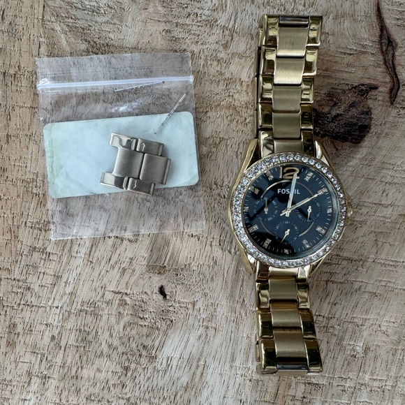 Fossil Riley Multifunctional Watch - Picture 1 of 2